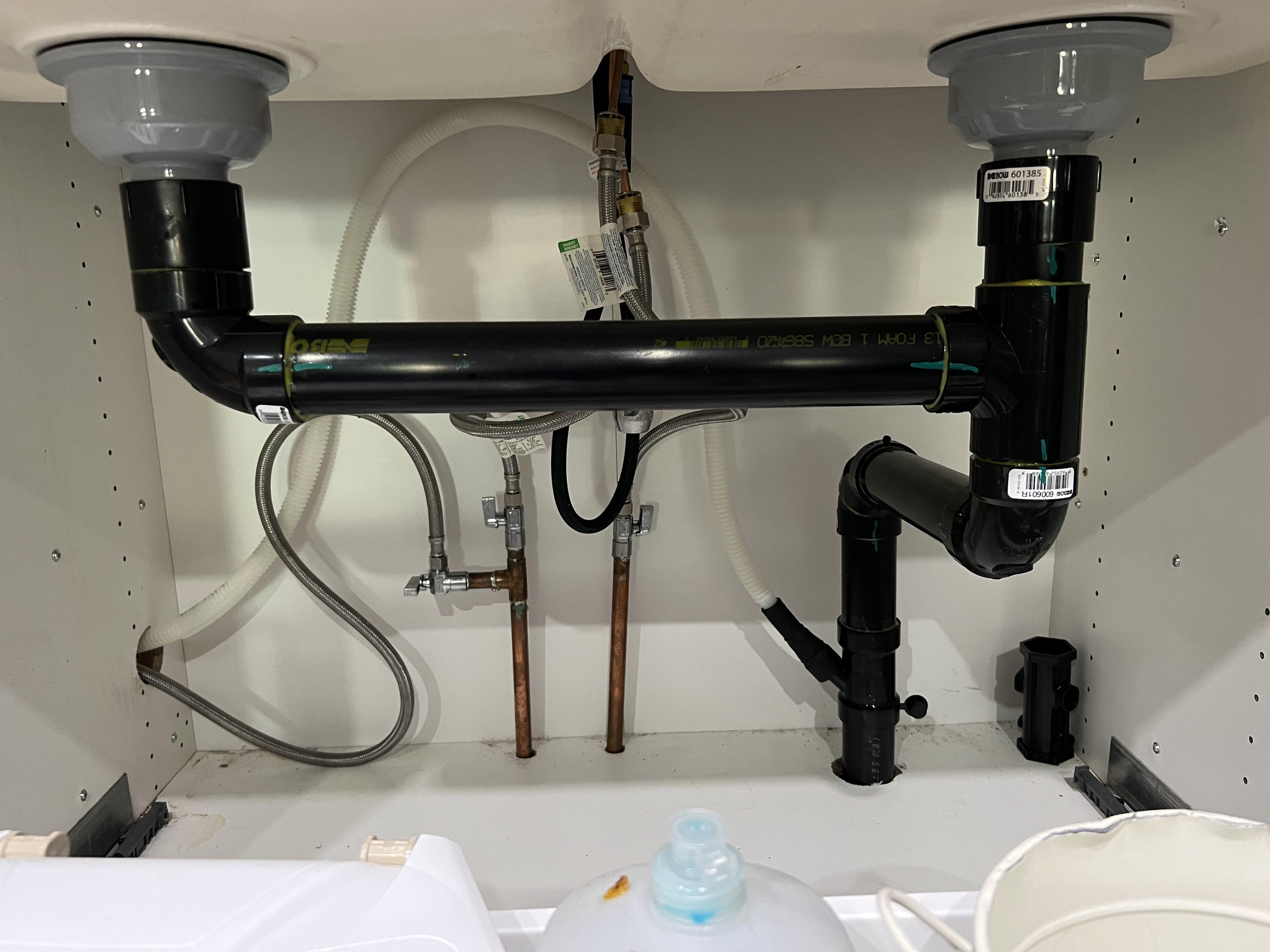 Kitchen Sink Smells Like Sewer? Causes and Fixes